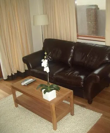 アパート College View *