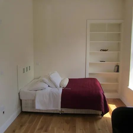 アパート College View