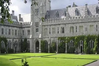 College View * Κορκ