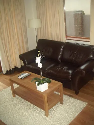 Apartament College View *